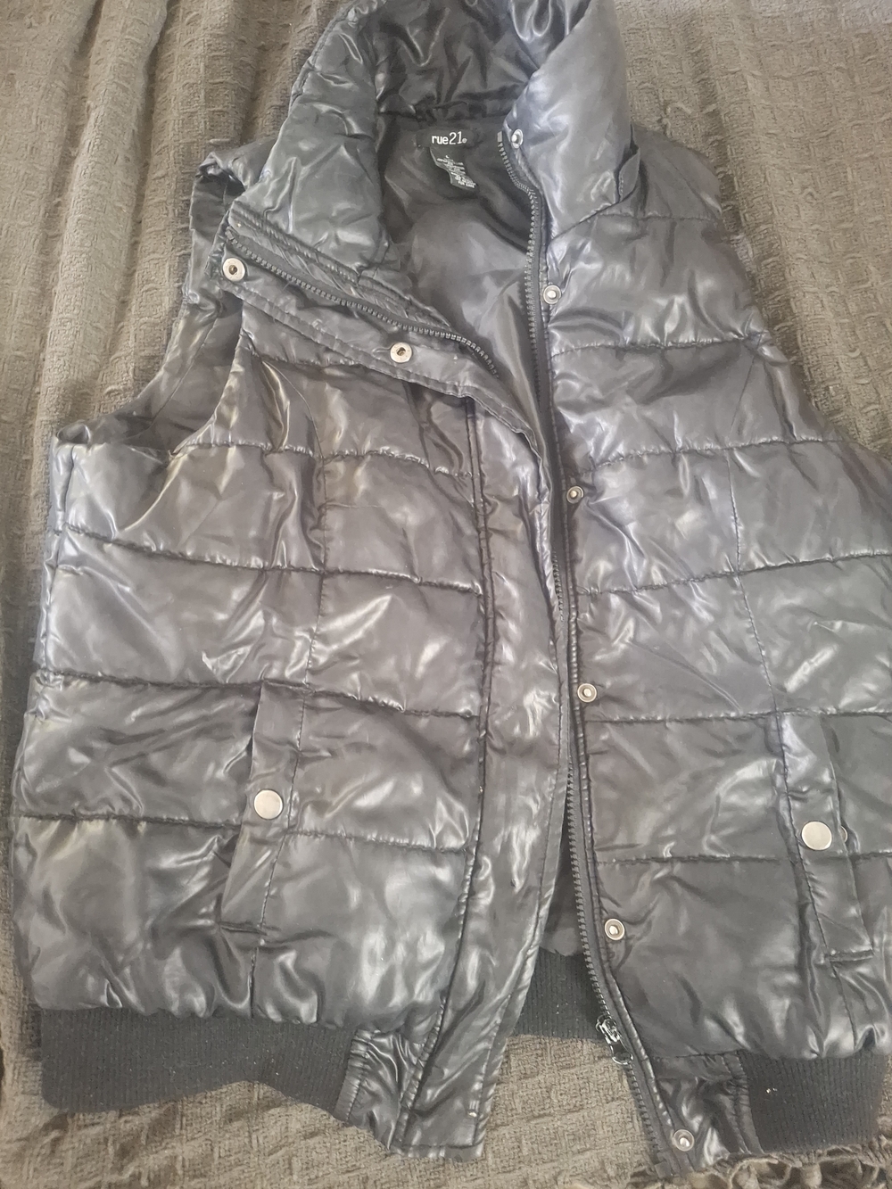 Rue21 Shiny Black Quilted Puffer Vest
